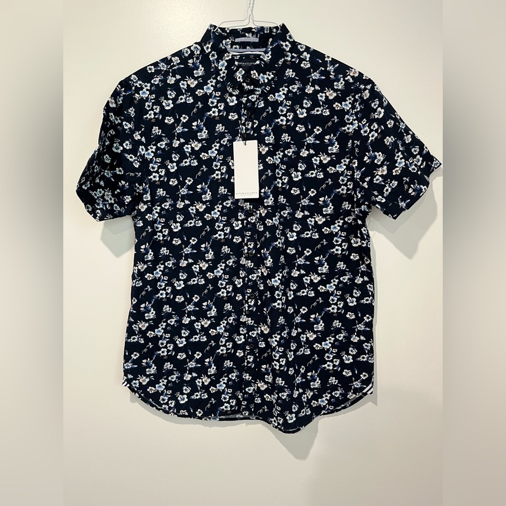 NWT Denim & Flower Button up